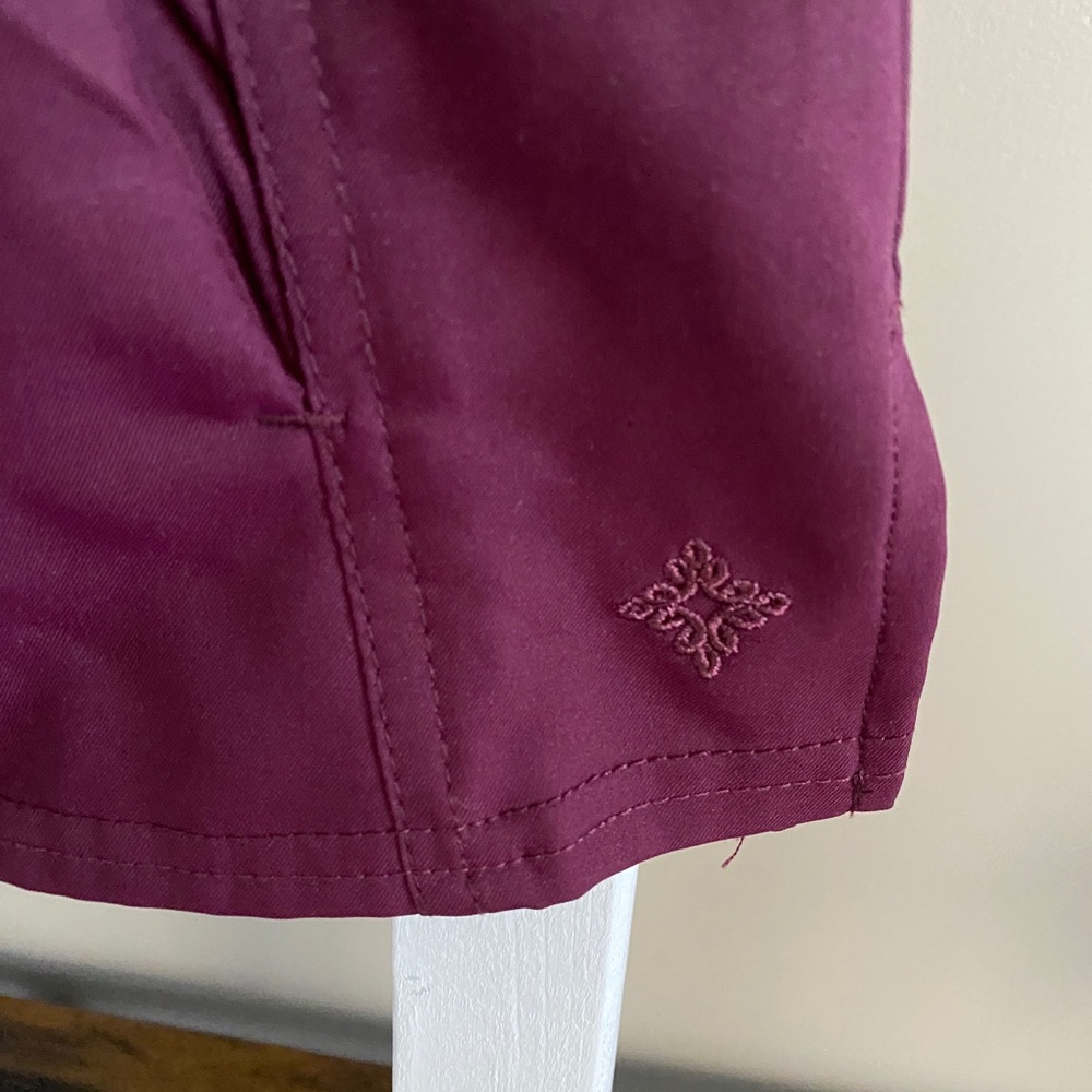 Med Couture Scrub Top - Picture 5 of 6